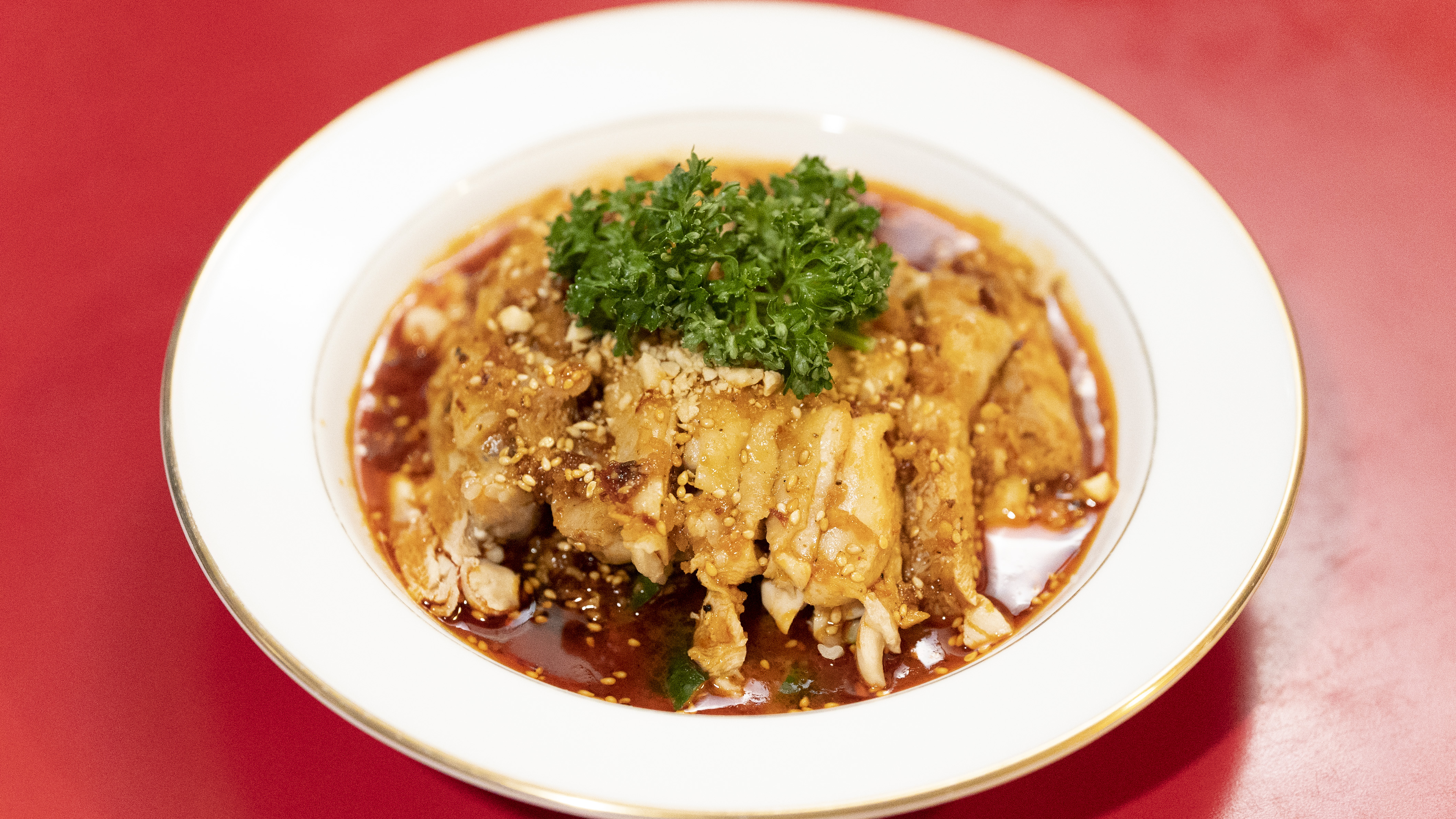 蒸し鶏の特性辛ソース