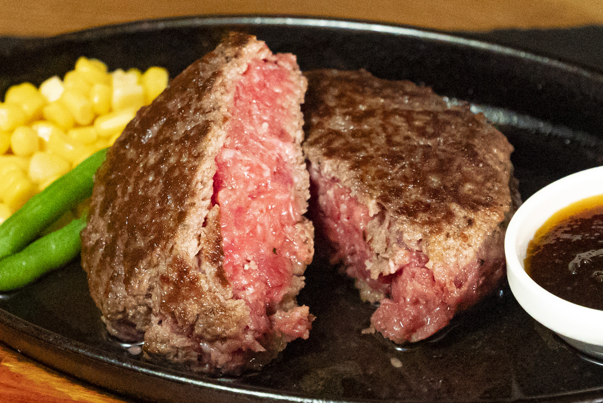 あらびきレアバーグ