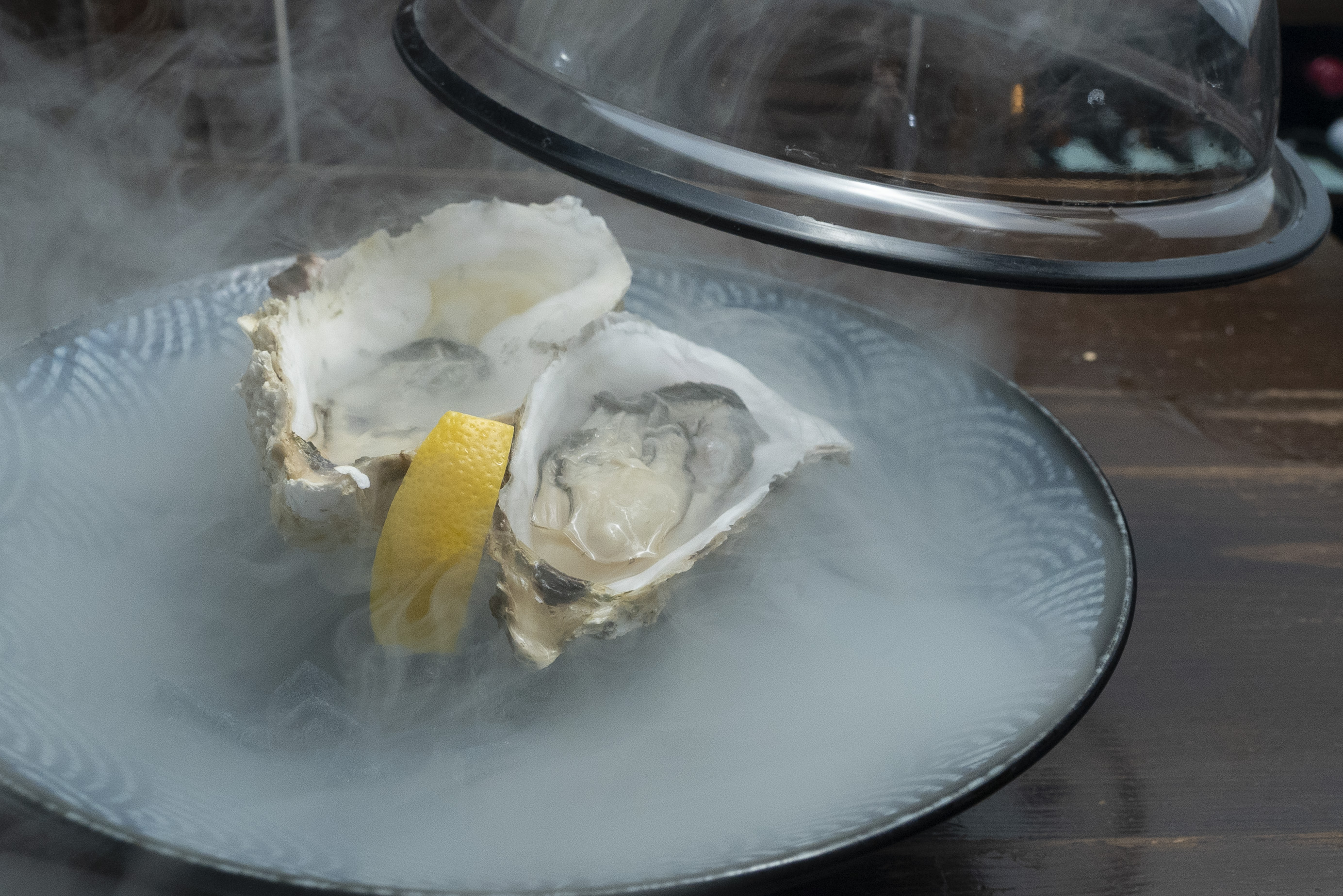 生カキの瞬間スモーク