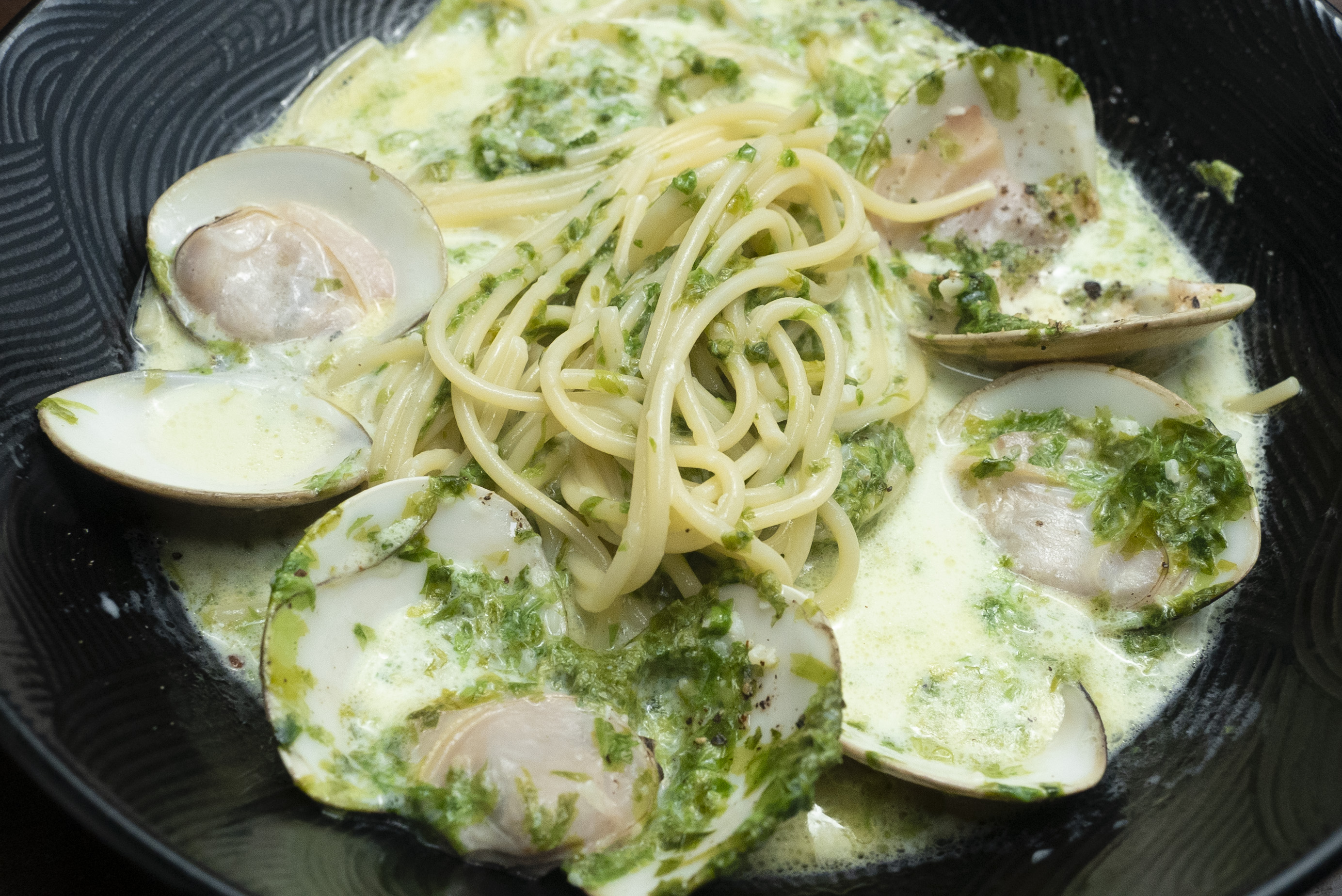 ハマグリと生のりのクリームパスタ