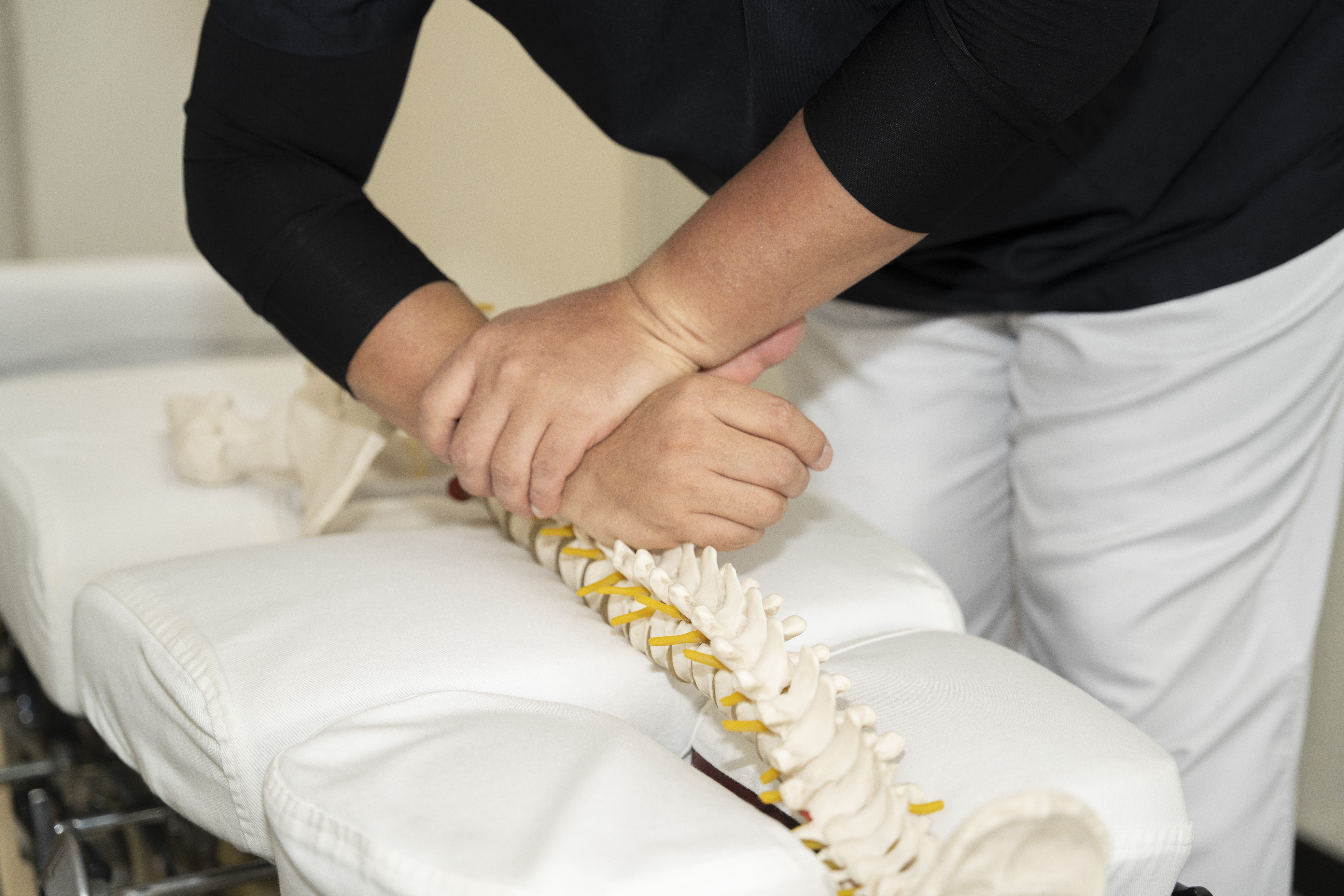 カイロプラクティック